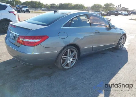 2011 Mercedes-Benz E 350 z USA, uszkodzony, nr VIN WDDKJ5GB3BF069331